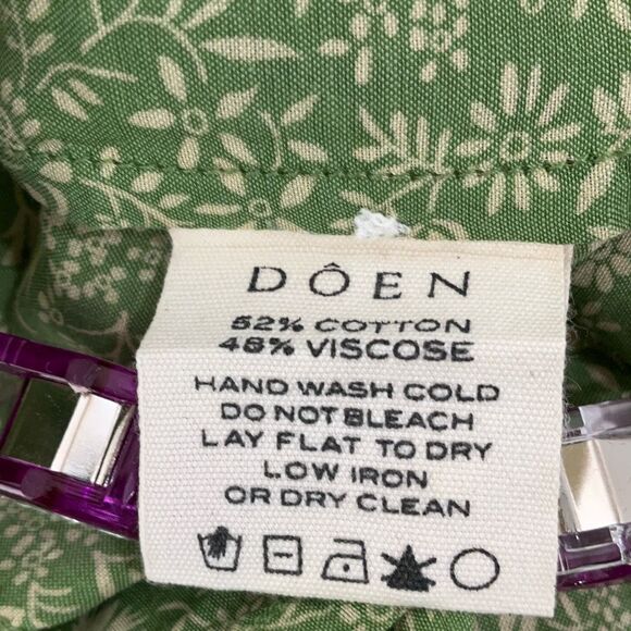 Doen Green Floral Button Front Ruffle Trim Short Sleeve Dauphine Blouse XS - Picture 8 of 12